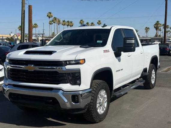 CHEVROLET SILVERADO HD 2024 1GC1YNEY4RF177198 image